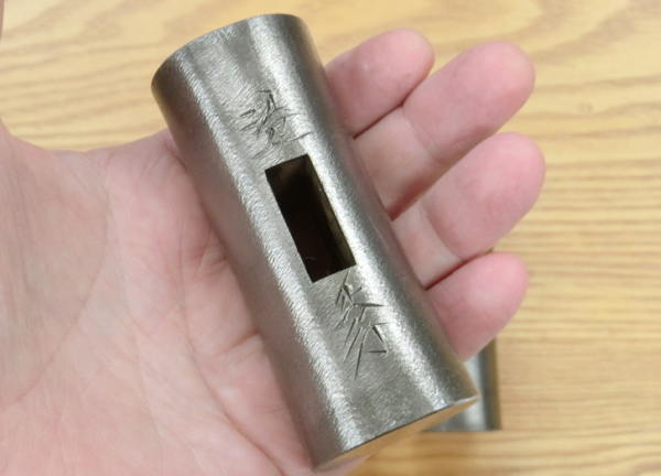 ���s��A���X���d��_���}���\